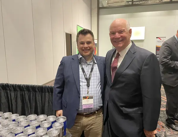 eBay seller, Ryan Terko, of Simply Nutrition and US Senator Ben Cardin of Maryland